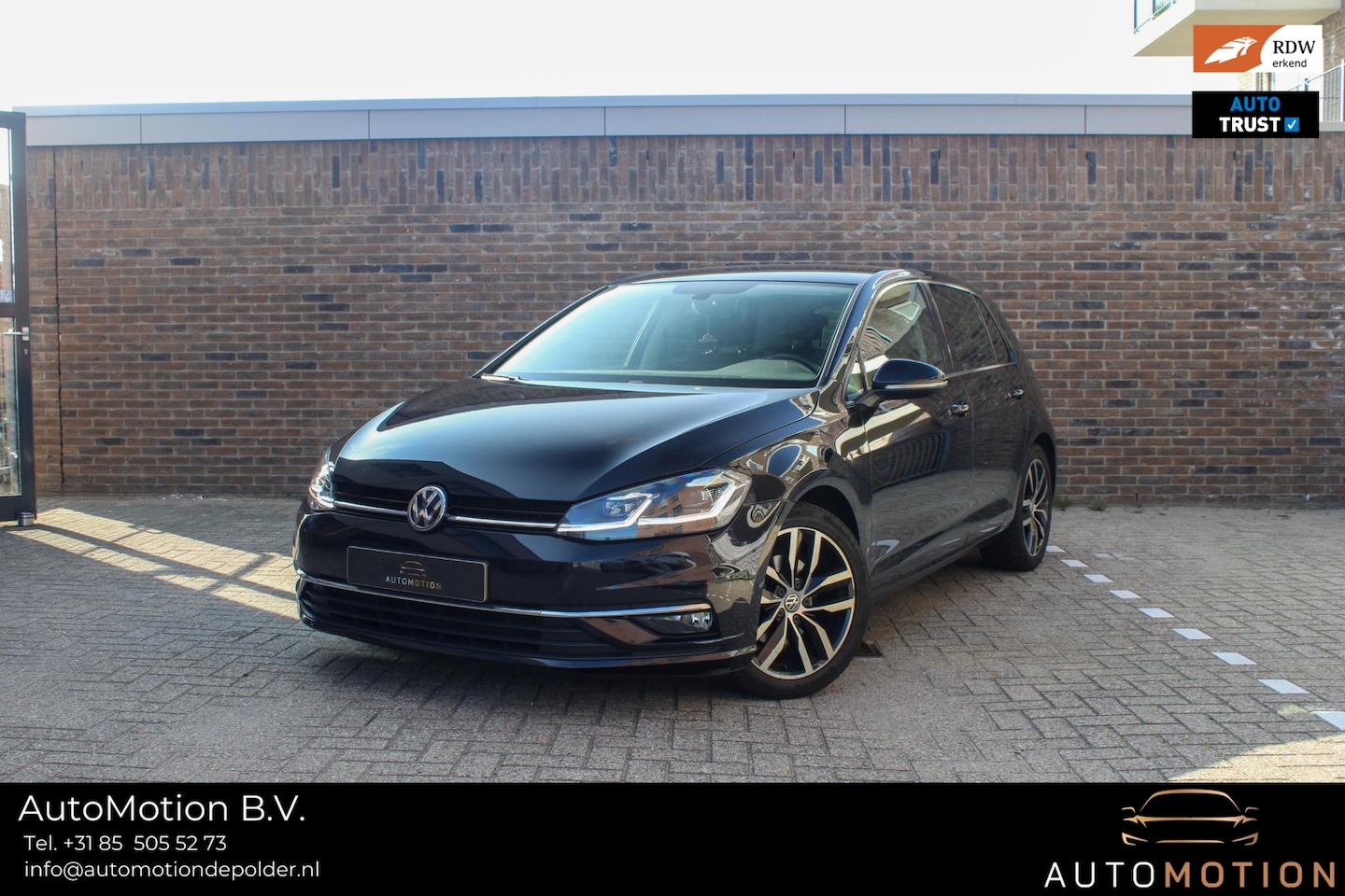 Volkswagen Golf - 1.4 TSI Highl Busi R-line | ACC | Camera | Stoel VW | Carplay - AutoWereld.nl