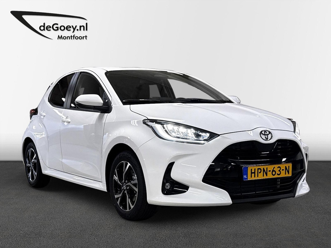 Toyota Yaris - 1.5 Hybrid 115 First Edition NIEUW - AutoWereld.nl