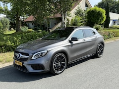 Mercedes-Benz GLA-Klasse - AMG 45 4MATIC 381PK Pano•Leder