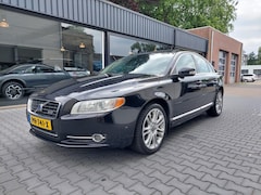 Volvo S80 - 4.4 AWD Summum Stoelventilatie Adaptieve cruise Clima PDC Dak Electrische verstelbare stoe