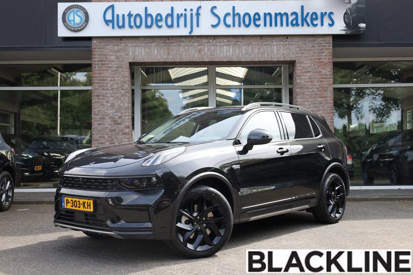 Lynk & Co 01 - 1.5 261PK! BLACKLINE! 360-CAMERA PANO/SCHUIF INFINITY DAB NAVI CARPLAY STOELVERWARMING ELE - AutoWereld.nl