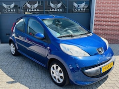 Peugeot 107 - 1.0-12V XR