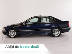 BMW 5-serie - 535i Lifestyle Executive | Xenon | Schf/kantel | Zeer mooi |