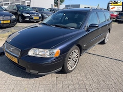 Volvo V70 - 2.4 D5