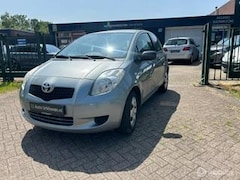 Toyota Yaris - 1.3 VVTi Sol