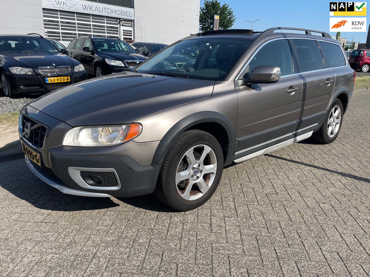 Volvo XC70 - 2.0 D3 FWD Summum 2.0 D3 FWD Summum - AutoWereld.nl