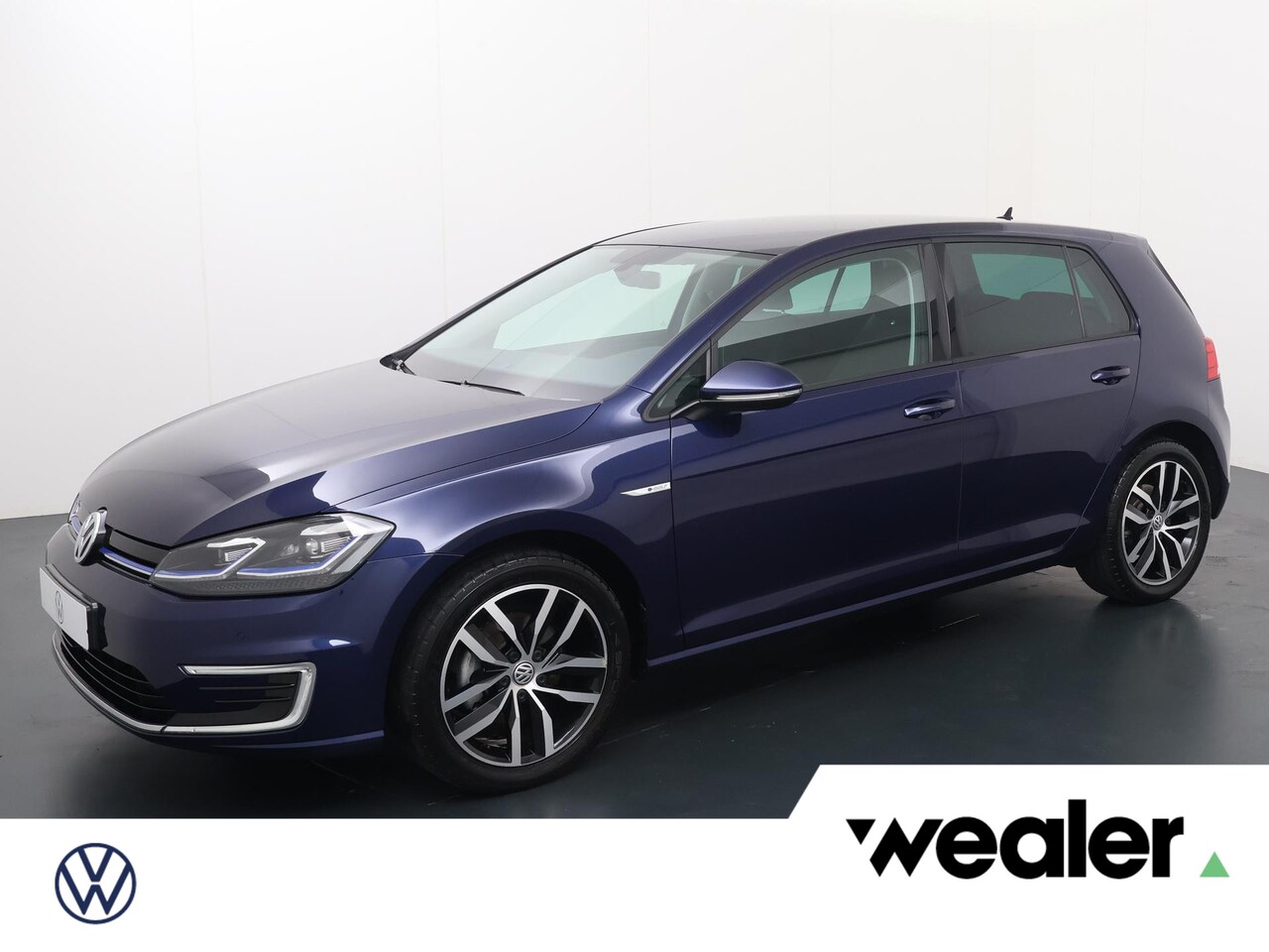 Volkswagen e-Golf - E-DITION | 136 PK | Warmtepomp | Navigatiesysteem | Lichtmetalen velgen 17"| - AutoWereld.nl