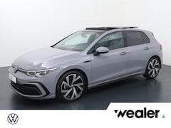 Volkswagen Golf - 1.5 eTSI R-Line Business | 150 PK | Automaat | Head-up display | Achteruitrijcamera | R-Li