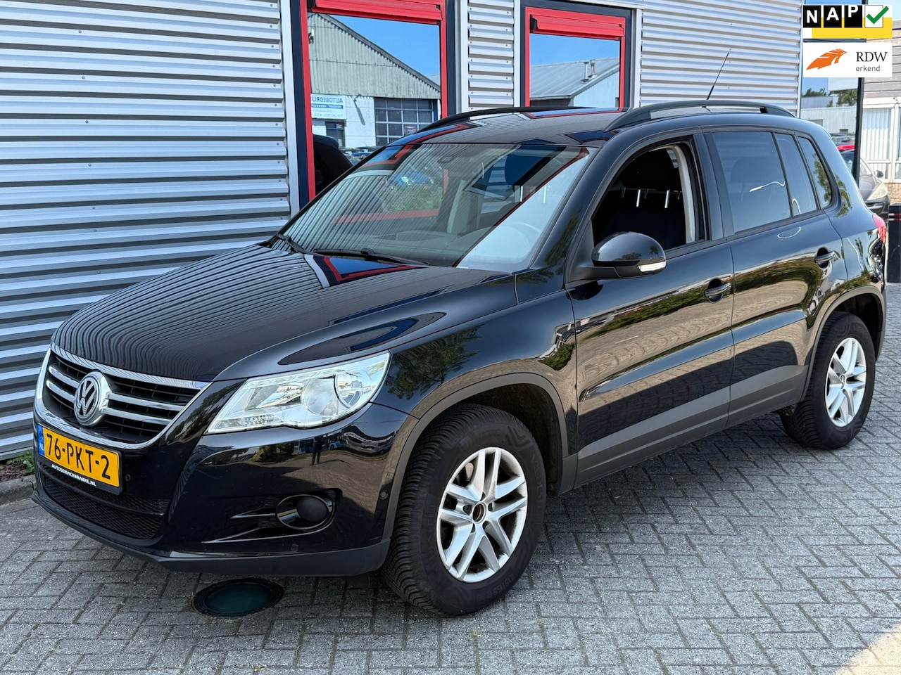 Volkswagen Tiguan - 2.0 TDI Comfort&Design Euro 5 - AutoWereld.nl