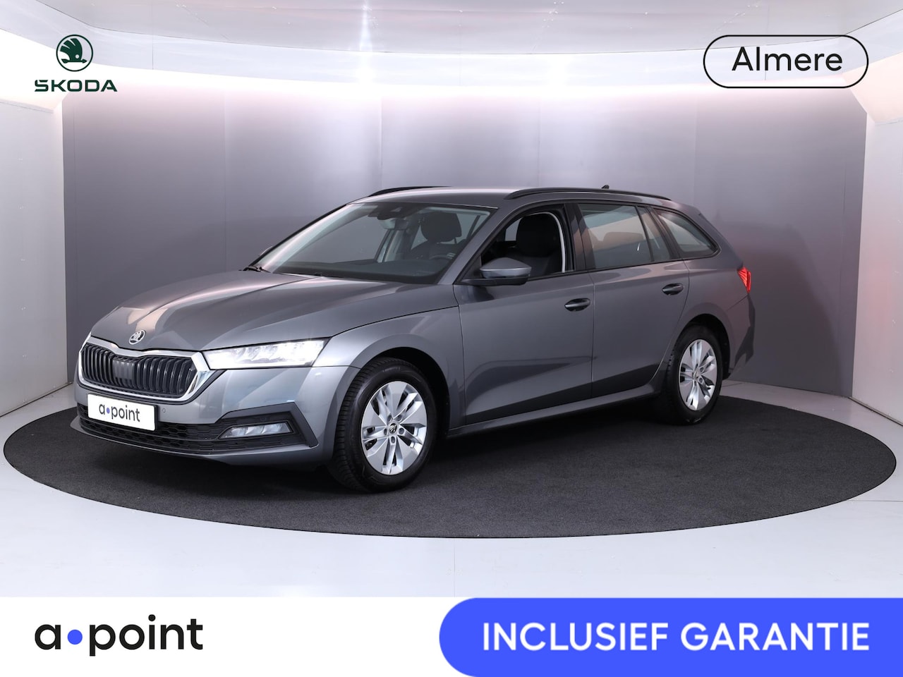 Skoda Octavia Combi - 1.0 TSI Business Edition 110 PK | Navigatie | Trekhaak | Parkeersensoren | Automatische ai - AutoWereld.nl
