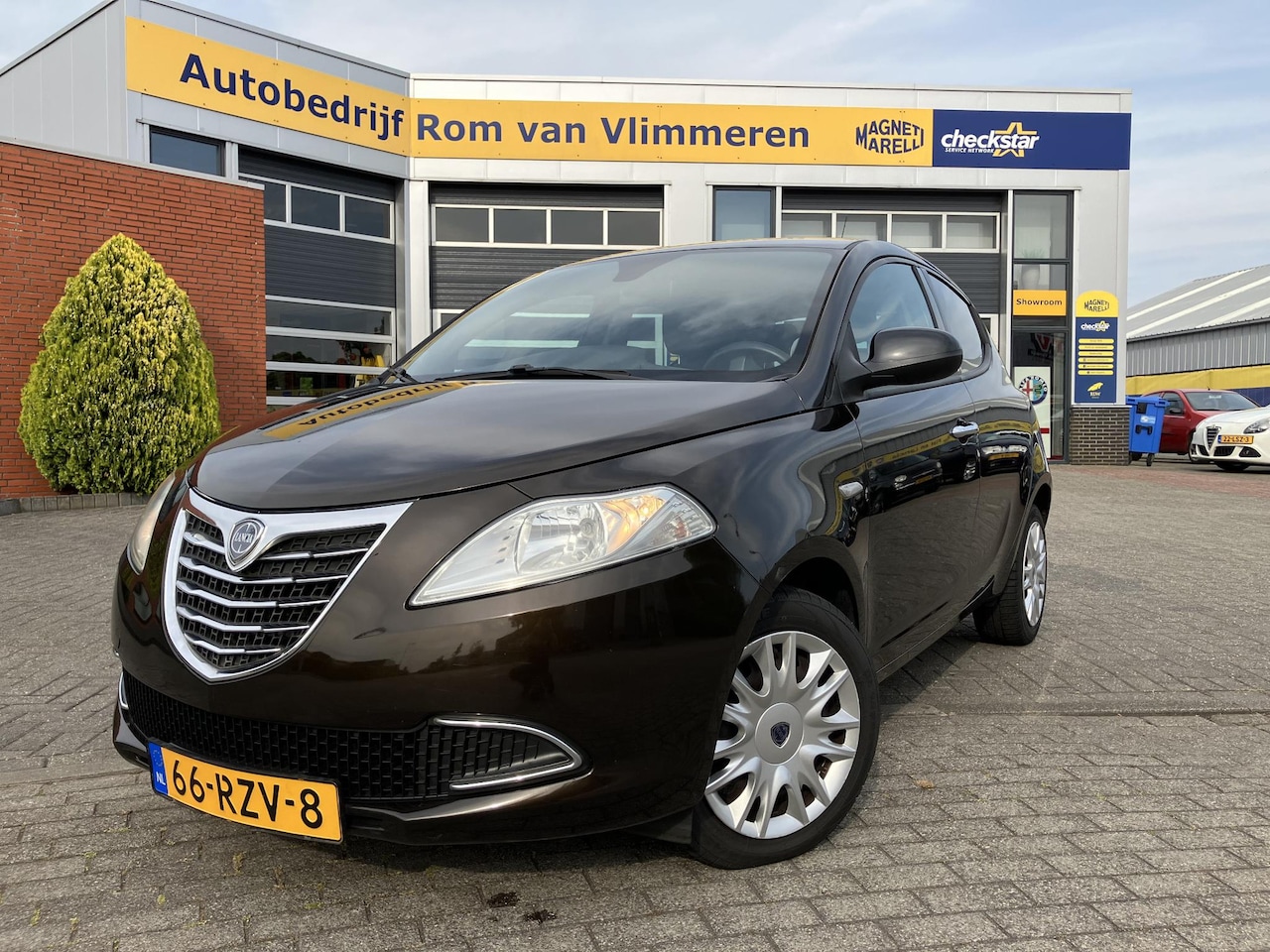 Lancia Y(psilon) - Ypsilon 0.9 TwinAir Silver | 1e Eigenaar | Cruise Control | - AutoWereld.nl