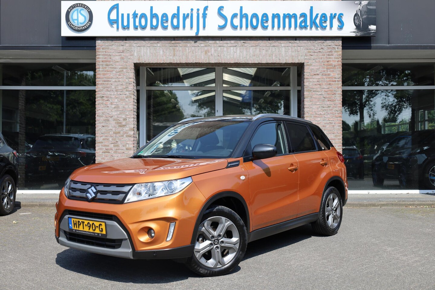 Suzuki Vitara - 1.6 Exclusive TREKHAAK STOELVERW. CAMERA NAVI CRUISE CLIMA 2XPDC 17''LMV - AutoWereld.nl