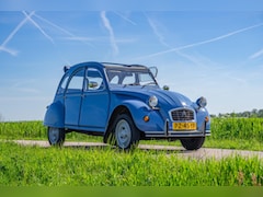 Citroën 2 CV - 6 Special
