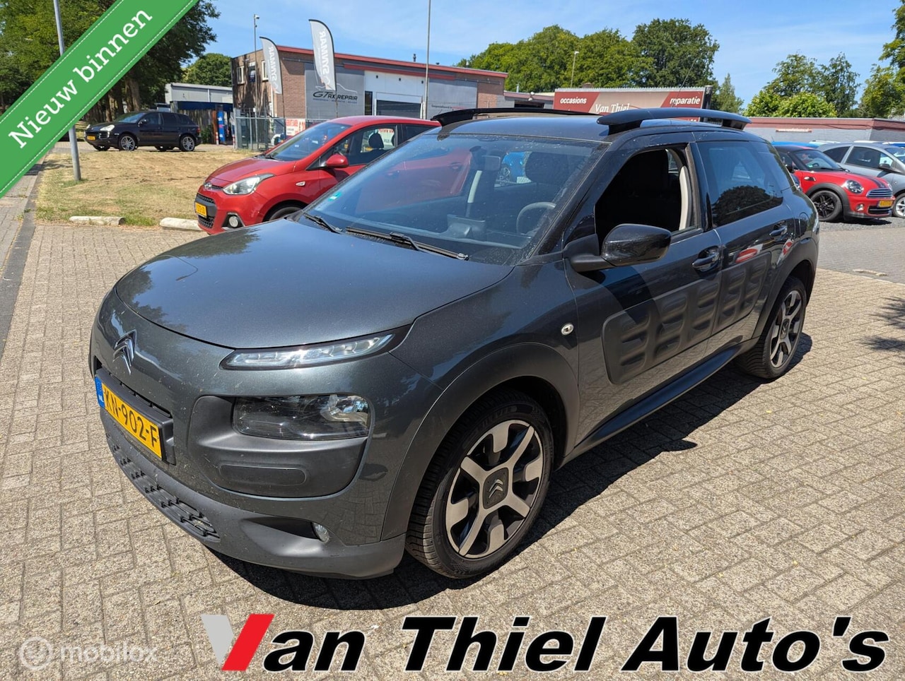Citroën C4 Cactus - 1.2 Business olie lampje/motor loopt - AutoWereld.nl
