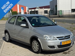 Opel Corsa - 1.2-16V Silverline Airco/Cruise/Inruilkoopje