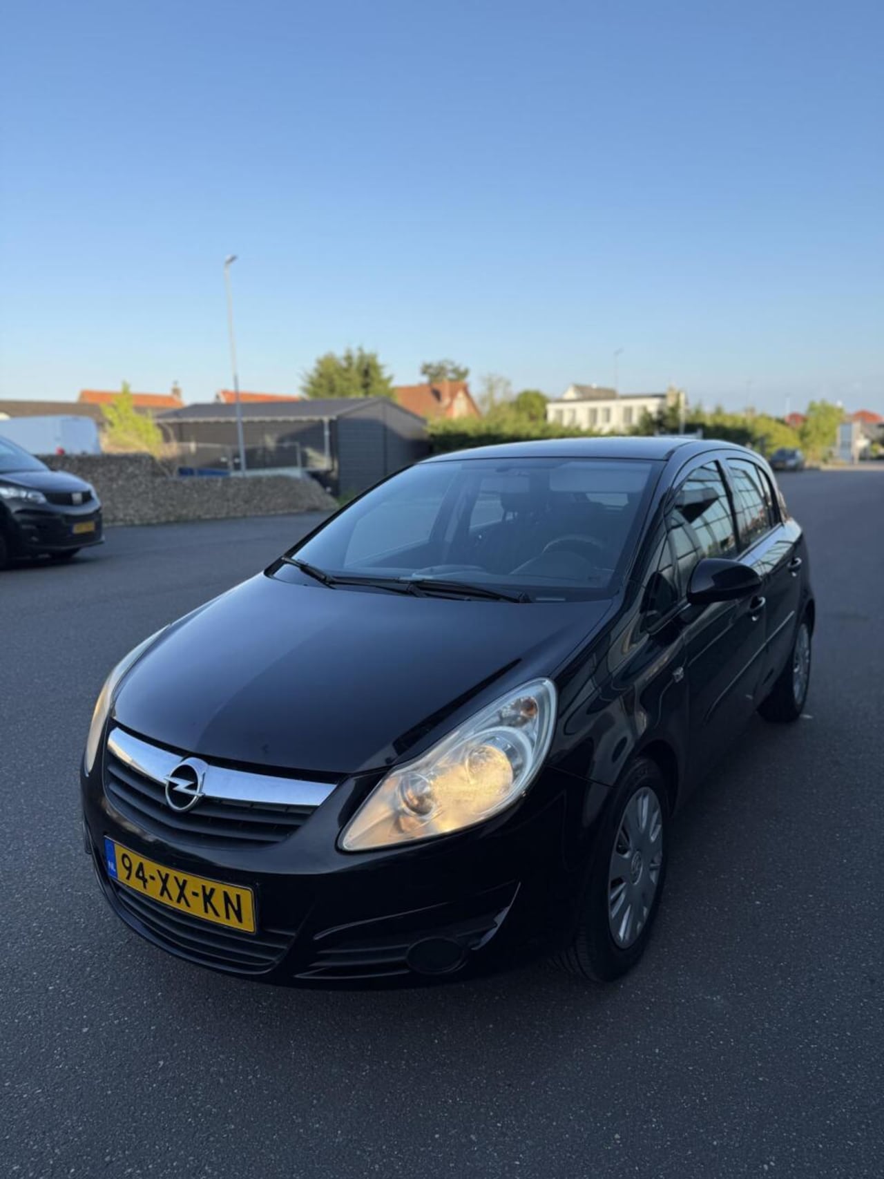 Opel Corsa - 1.2-16V Zwart Business 5-DRS NIEUWE KETTING AIRCO - AutoWereld.nl