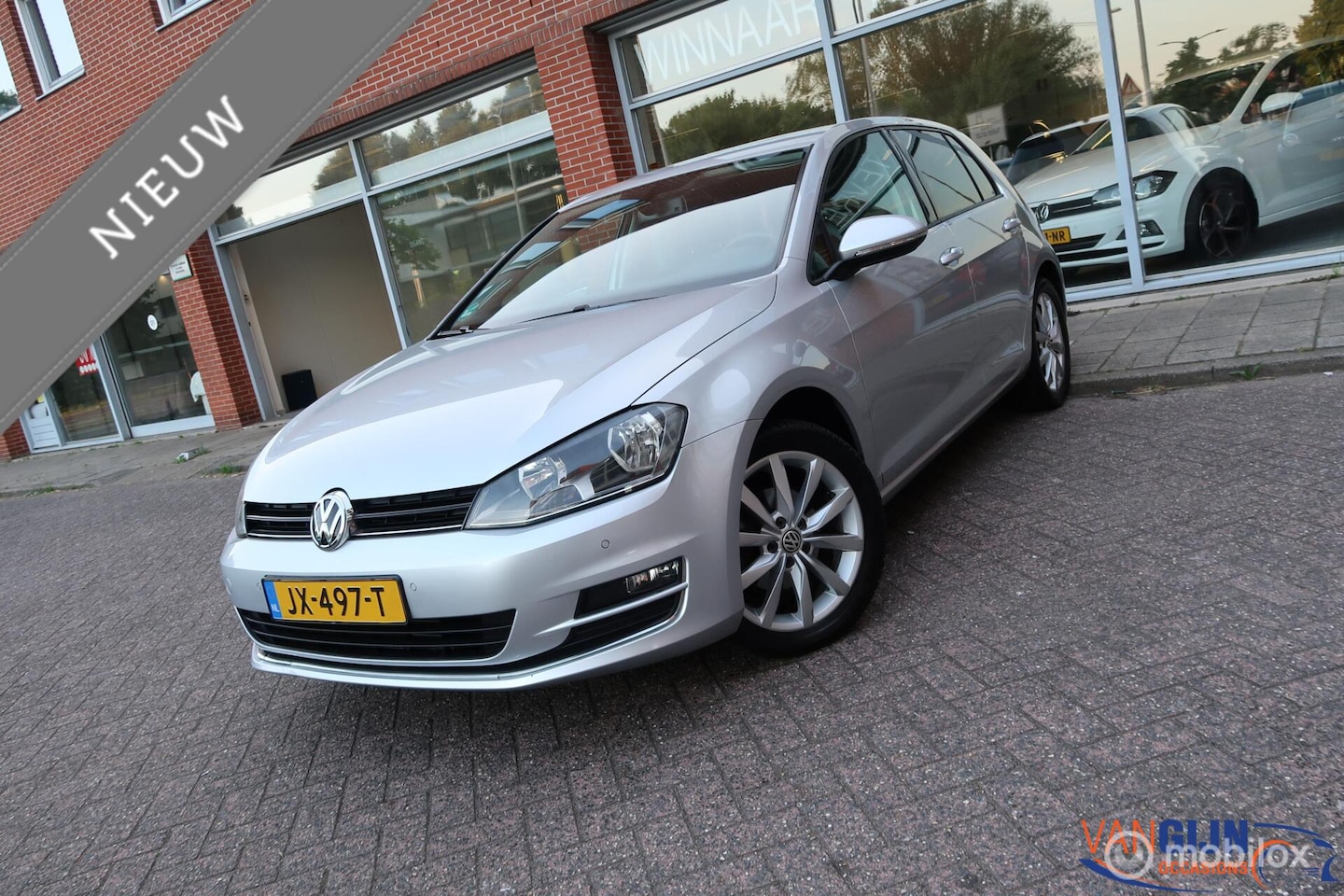 Volkswagen Golf - 1.4 TSI Highline Automaat Navi Camera Cruise cont - AutoWereld.nl