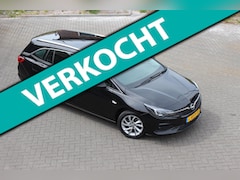 Opel Astra Sports Tourer - 1.2 Business Elegance Leder + stoel en stuur verw Agr massage stoel, camera, Dab+ trekhaak