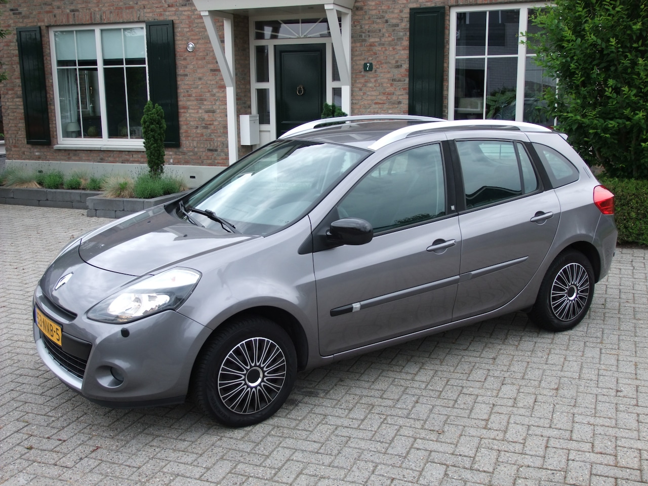 Renault Grand Scénic - 1.4 TCe 20 th Anniversary , Pdc , Aut.Airco , Navi ,Blue-tooth enz. - AutoWereld.nl