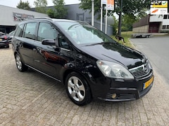Opel Zafira - 2.2 Essentia 7 persoons , nette perfect rijdende auto, airco, cruise, elec pakket, rijd pe