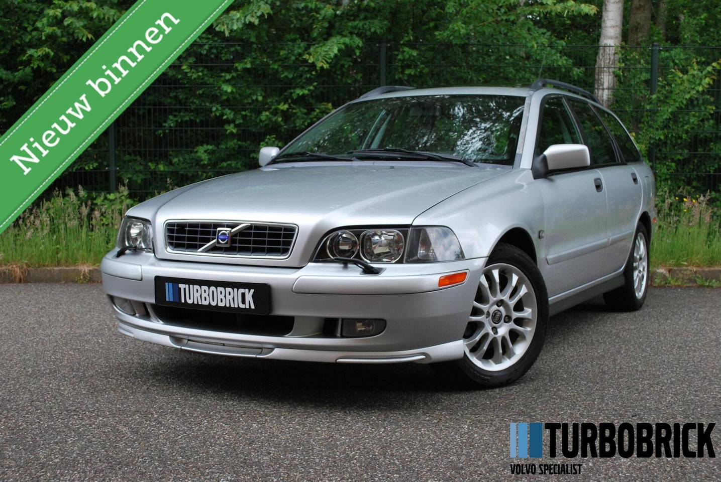Volvo V40 - 2.0 Dynamic Navigator Sports|el. sch/kant.Dak|Cruise|Climate|Youngtimer - AutoWereld.nl