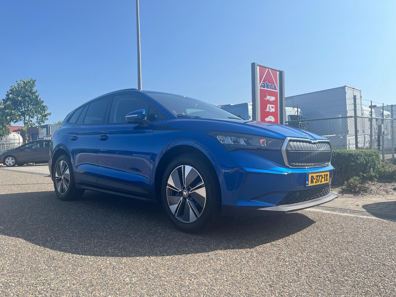 Skoda Enyaq iV - 60 | Carplay | Wegklapbare Trekhaak | NAVI | Electrische kofferklep | Stoelverwarming | SO - AutoWereld.nl