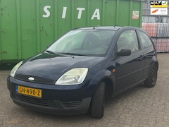 Ford Fiesta - 1.3 Style Airco Rijdt schakelt goed