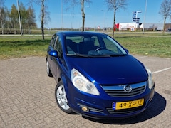 Opel Corsa - 1.2-16V Cosmo