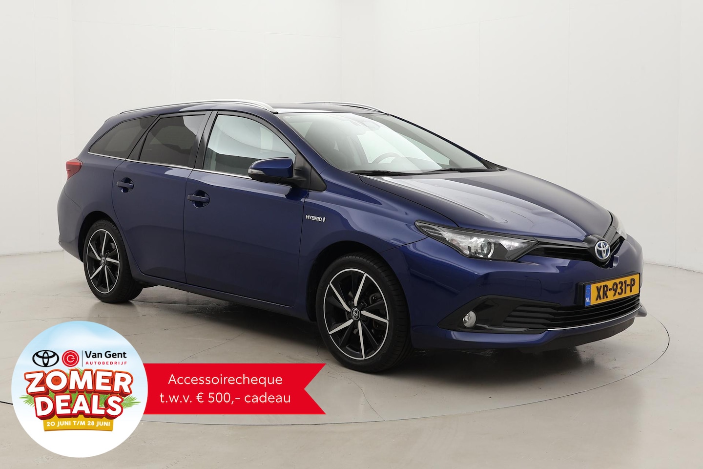 Toyota Auris Touring Sports - 1.8 Hybrid Dynamic Ultimate | Trekhaak | Navigatie | Stoelverwarming | Keyless | Cruise | - AutoWereld.nl