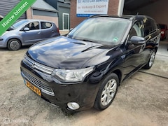 Mitsubishi Outlander - 2.0 PHEV Instyle/Pano/Navi/Airco/Nap