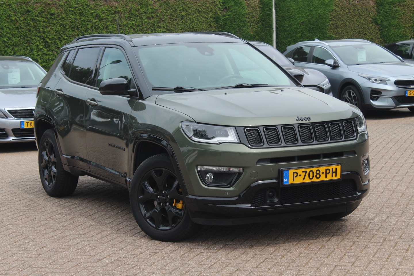 Jeep Compass - 1.4 MultiAir Limited 4x4 / Trekhaak / Camera / Half leder / Navigatie / Keyless / 17'' / S - AutoWereld.nl