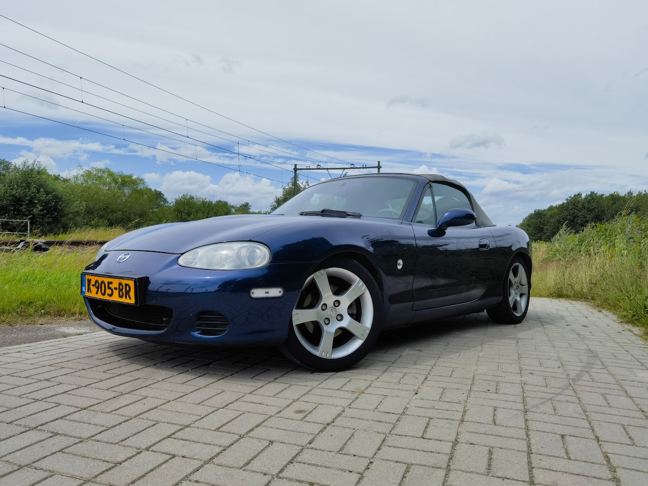 Mazda MX-5 - 1.6i Exclusive RVS uitlaat - AutoWereld.nl