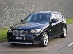 BMW X1 - 28i 3.0 | Pano - Sportstoelen - Climate - Trekhaak