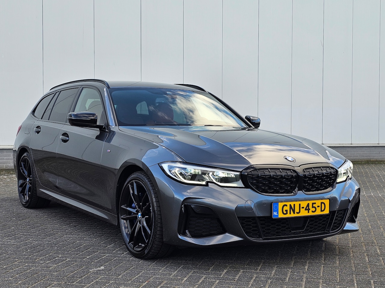 BMW 3-serie Touring - M340i xDrive High Executive - AutoWereld.nl