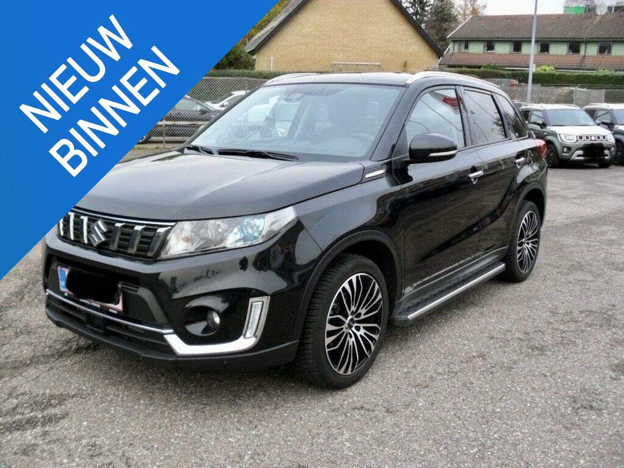 Suzuki Vitara - 1.4 Boosterjet Adventure | Panoramadak | Adaptieve Cruise Control | Trekhaak | Verwacht | - AutoWereld.nl