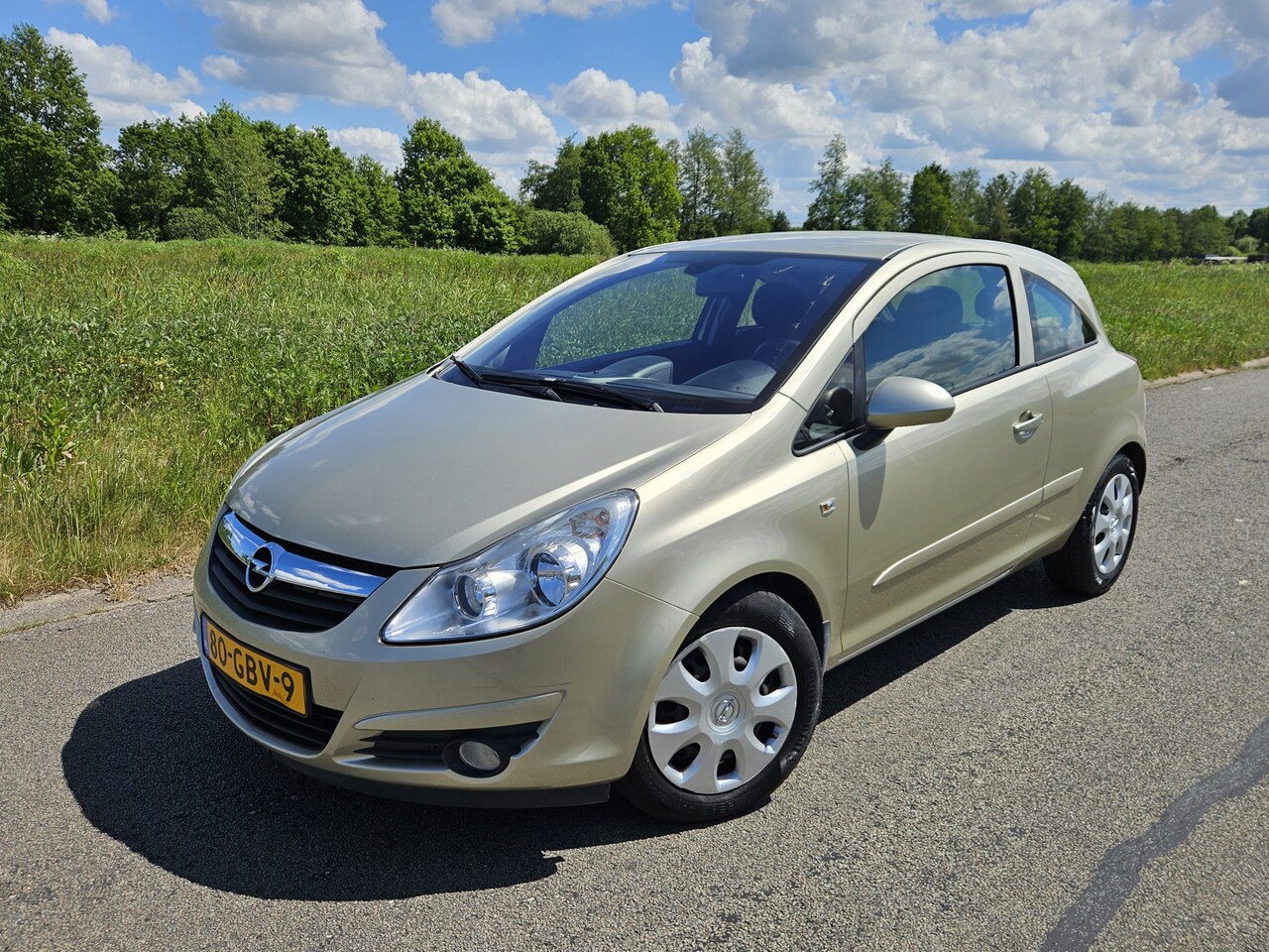 Opel Corsa - 1.2-16V Enjoy 1.2-16V Enjoy - AutoWereld.nl