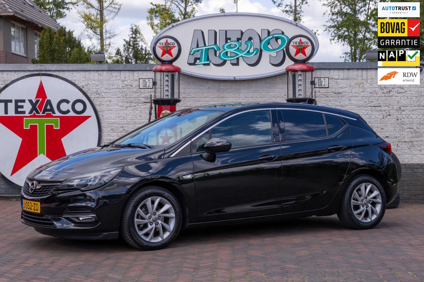 Opel Astra - 1.2 Business Elegance 1e Eig. 85.497 km +NAP NL-auto - AutoWereld.nl