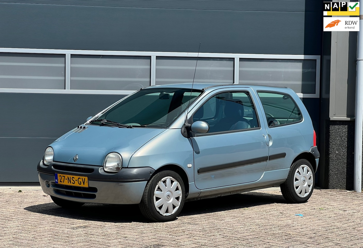 Renault Twingo - 1.2 Privilège Quickshift 5 bj.2004 Autom|Apk.6-2026. - AutoWereld.nl