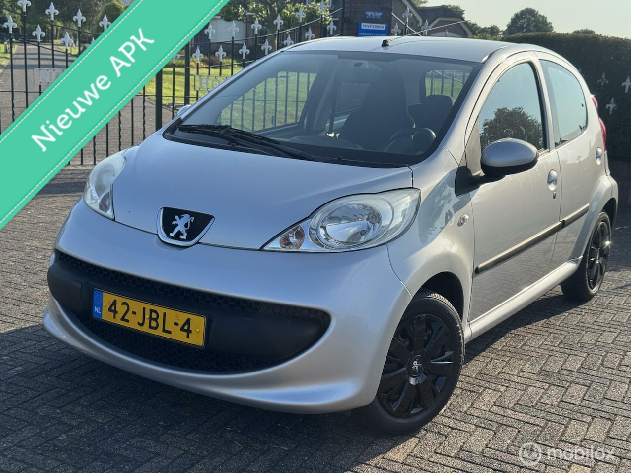 Peugeot 107 - 1.0 Nieuw APK! - AutoWereld.nl