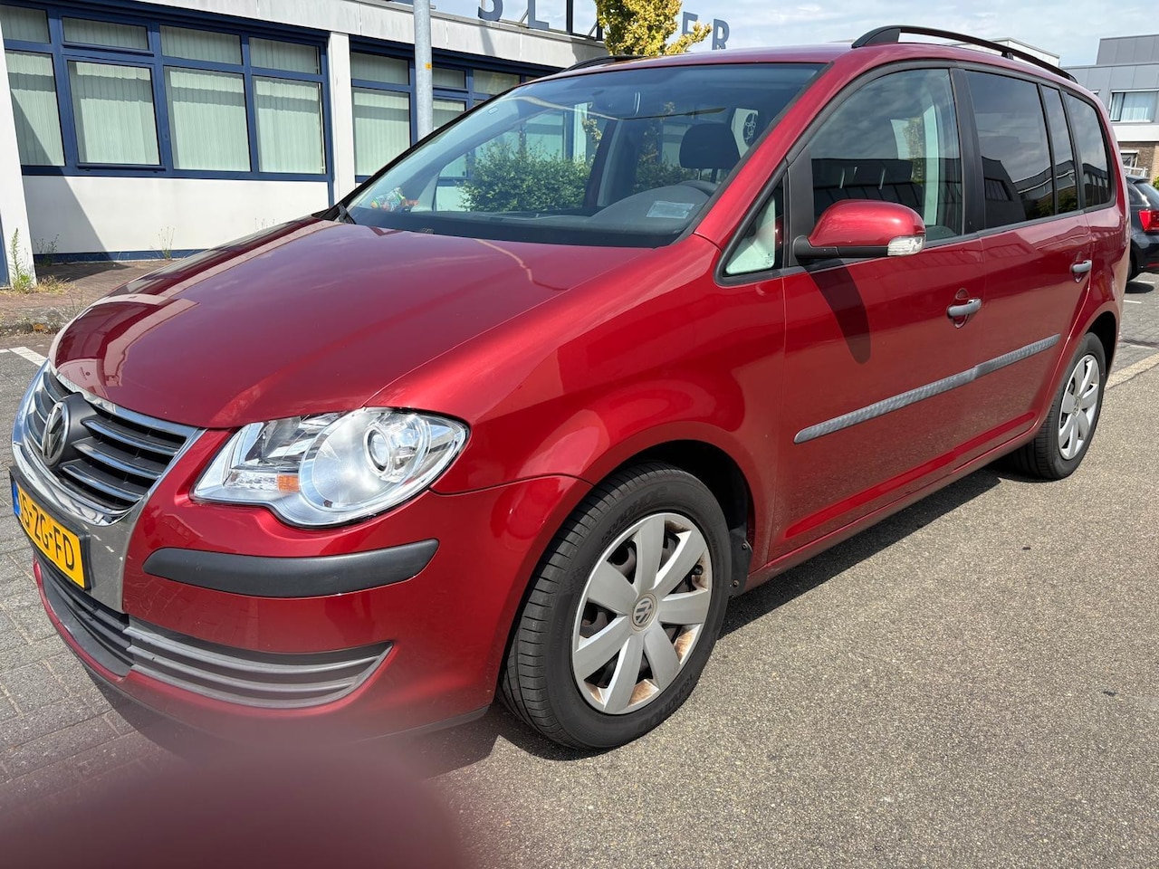 Volkswagen Touran - 1.9 TDI Optive / 7 persoons / Airco - AutoWereld.nl