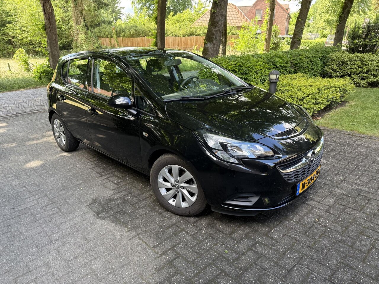 Opel Corsa - 1.2-16v *cruise, airco, trekhaak, 5drs* - AutoWereld.nl