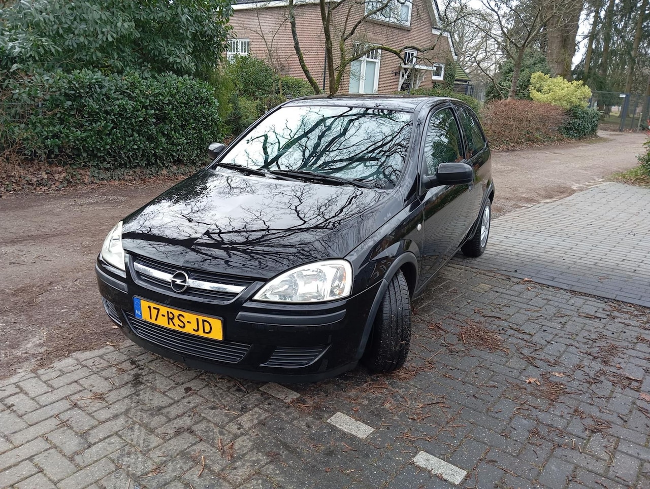 Opel Corsa - 1.2-16V Rhythm *wordt gereed gemaakt* - AutoWereld.nl