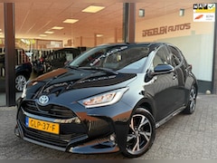 Toyota Yaris - 1.5 Hybrid 115 First Edition CAMERA | CARPLAY | KEYLESS | LMV
