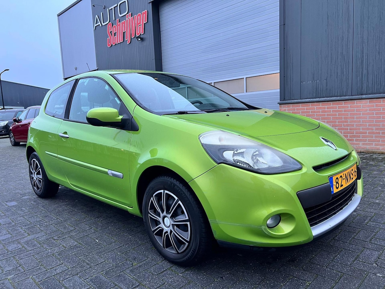 Renault Clio - 1.2 Collection 1.2 Collection (apk t/m 14-04-2026) - AutoWereld.nl