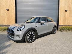 MINI Cooper - 1.5 Business automaat *Navi *Cruise *Unieke kleur