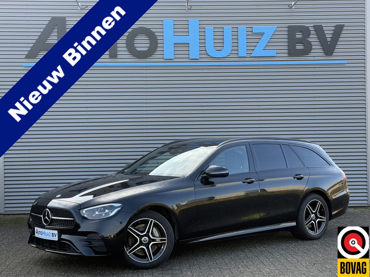 Mercedes-Benz E-klasse Estate - 300 e AMG Line LED DAB Distronic ACC Carplay Trekhaak Night-pakket Spiegel pakket Achterui - AutoWereld.nl
