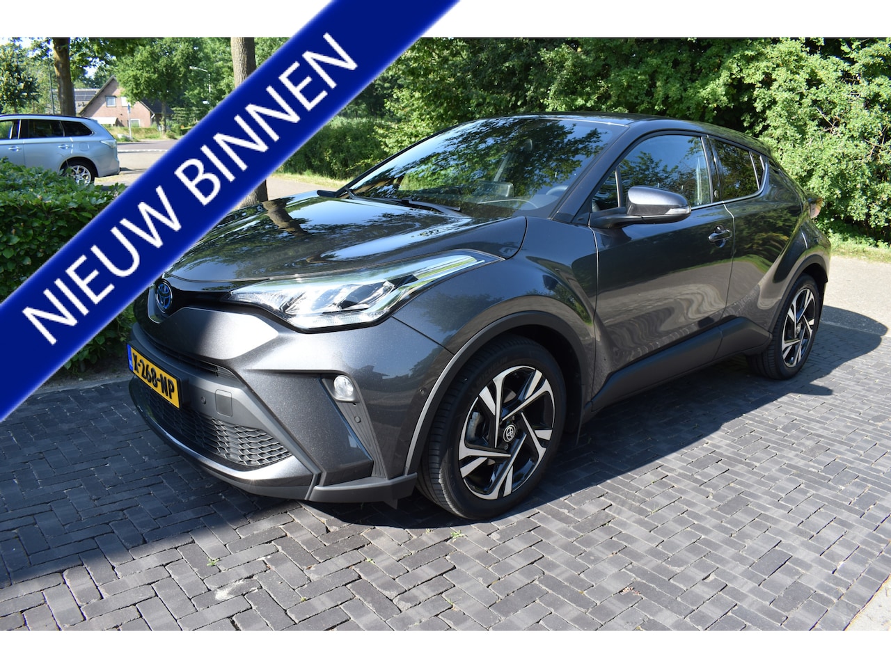 Toyota C-HR - 2.0 Hybrid GR-Sport '23 153PK LUXE UITV. - AutoWereld.nl