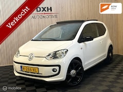 Volkswagen Up! - 1.0 Groove Up AUTOMAAT PANO CRUIS PDC STOELV