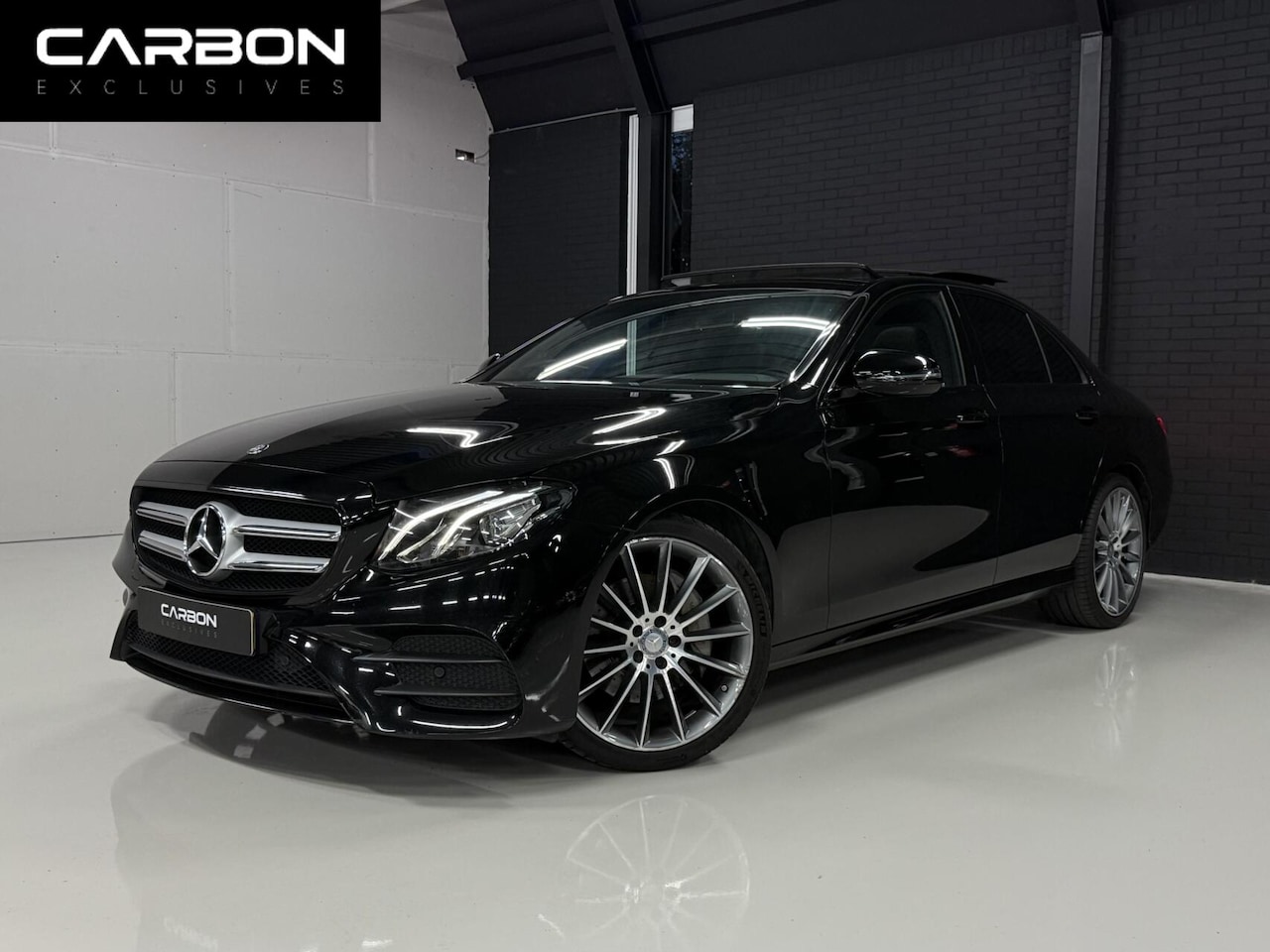 Mercedes-Benz E-klasse - 200 AMG | Pano | Burmester | Sfeer | NL - AutoWereld.nl