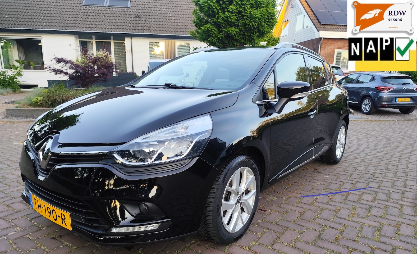 Renault Clio Estate - 0.9 TCe Limited 12 maanden garantie, Dealer onderhouden - AutoWereld.nl